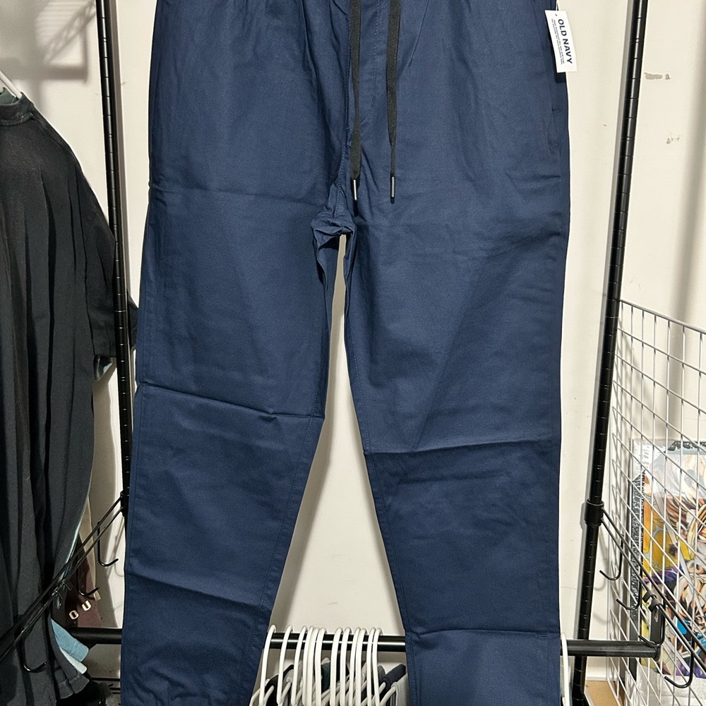 New Old Navy Athletic Ultimate Tech Built-in Flex Chino Pants Men - Medium Navy